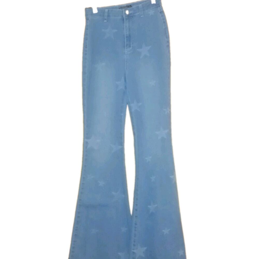 NASTY GAL COLLECTION "WRITTEN IN THE STARS" LIGHT WASH FLARE DISTRESSED HEM US 2